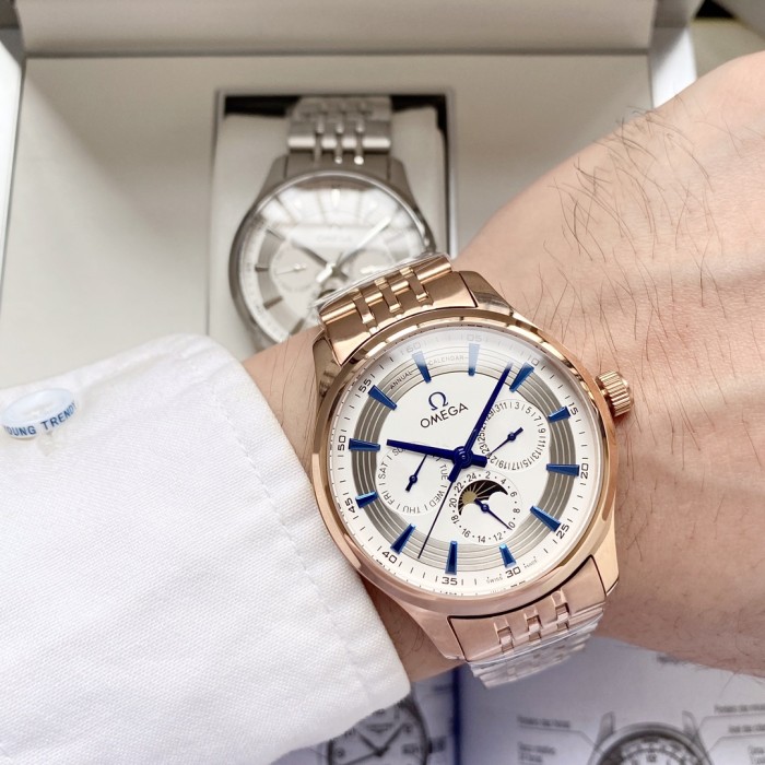 Watches OMEGA 318739 size:40*12 mm