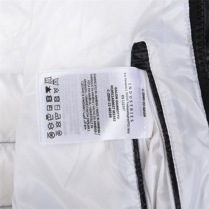 Clothes Moncler 106