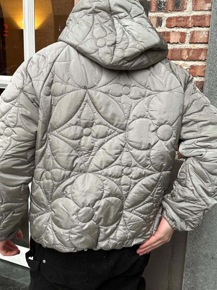 Clothes Louis Vuitton 1031