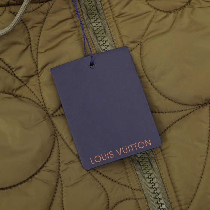 Clothes Louis Vuitton 1033