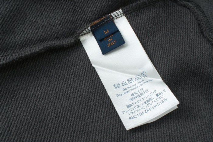 Clothes Louis Vuitton 1029