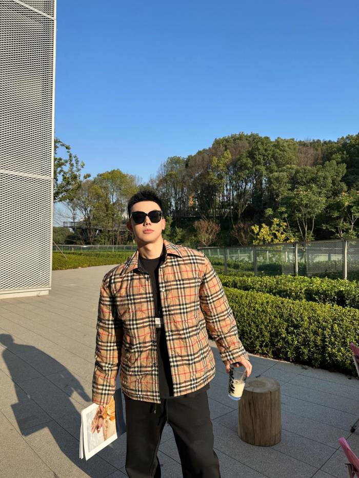 Clothes Burberry 592