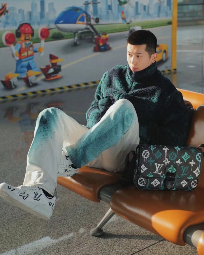 Clothes Louis Vuitton 1042