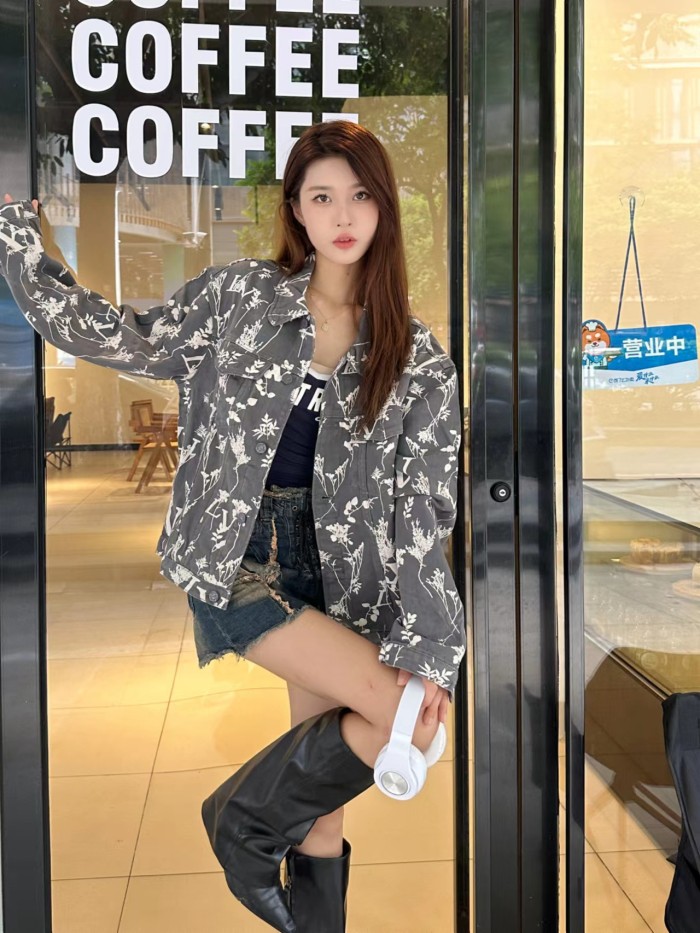 Clothes Louis Vuitton 1043