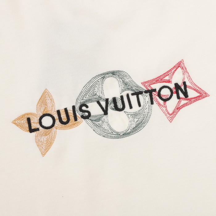 Clothes Louis Vuitton 1039