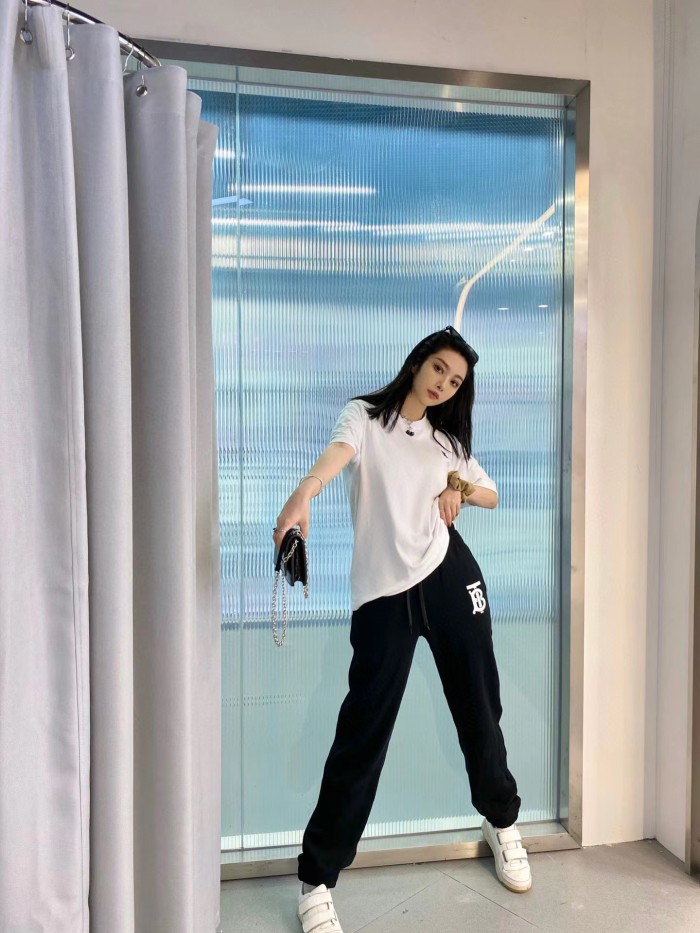 Clothes Burberry 593