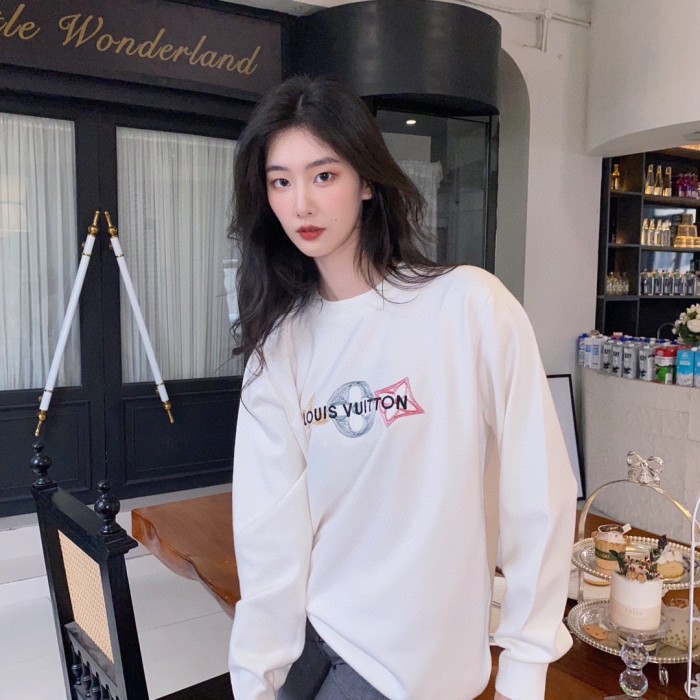 Clothes Louis Vuitton 1039