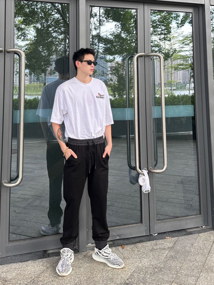 Clothes Louis Vuitton 1048