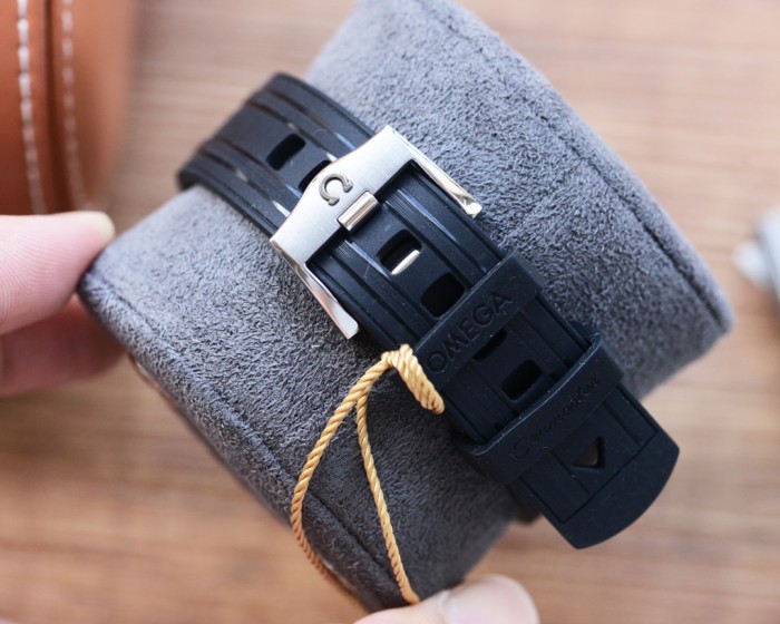 Watches OMEGA 318195 size：42*13 mm