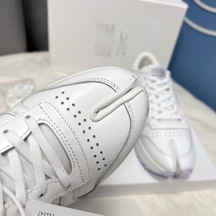 Reebok Classic Leather Tabi Project 0 CL Maison Margiela White