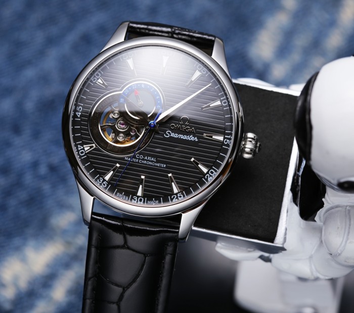 Watches OMEGA 317725 size:42*12 mm