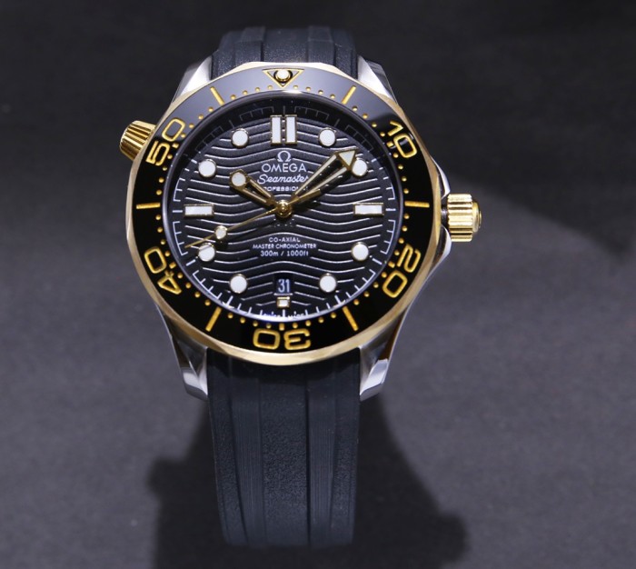 Watches OMEGA 317682 size:42*11 mm