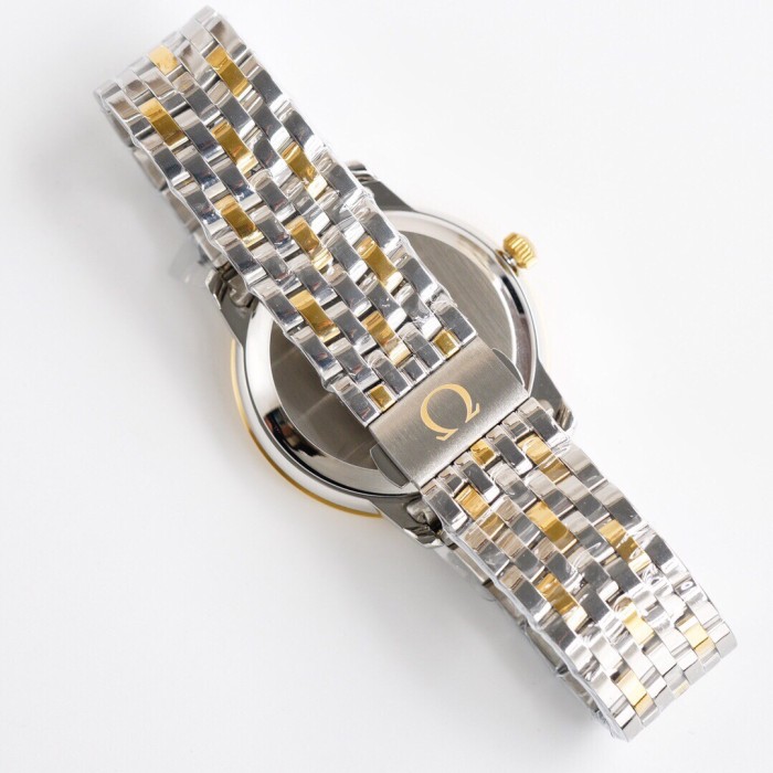 Watches OMEGA 80456374 size:41*11 mm