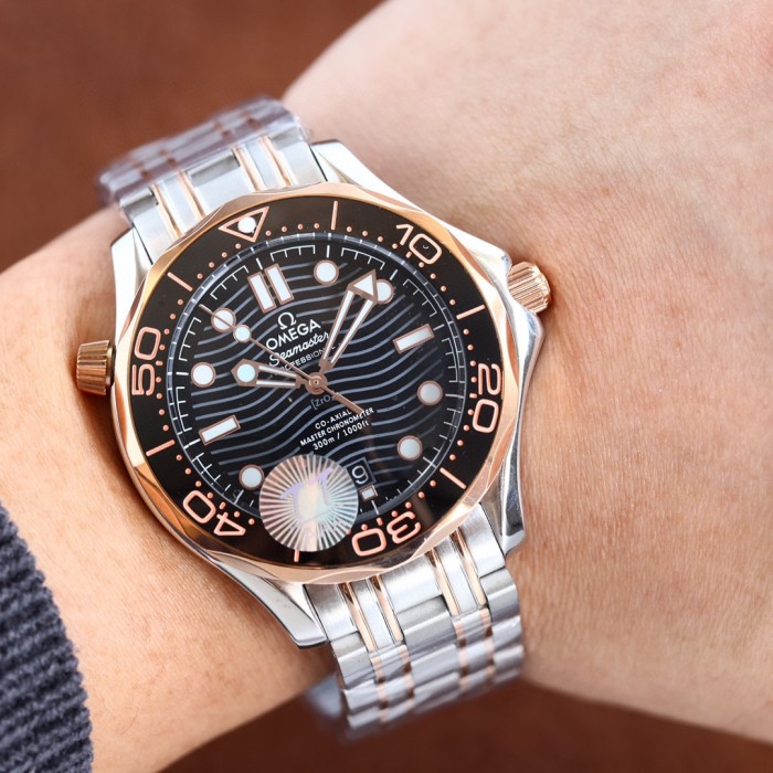 Watches OMEGA 317587 size:42*11 mm