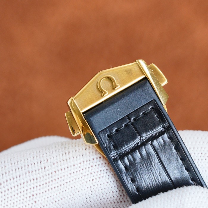 Watches OMEGA TT 317453 size:39 mm