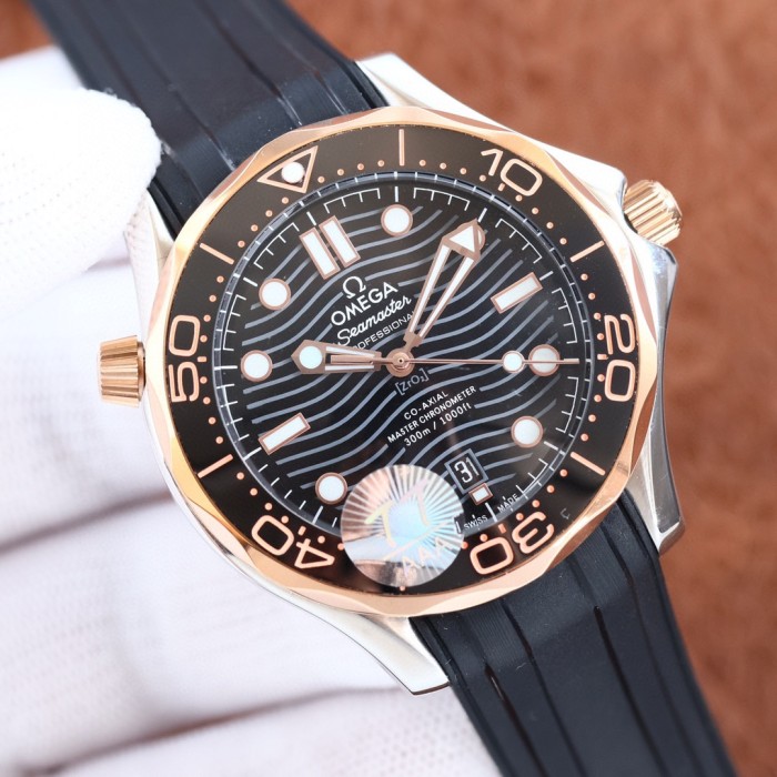 Watches OMEGA 317589 size:42*11 mm