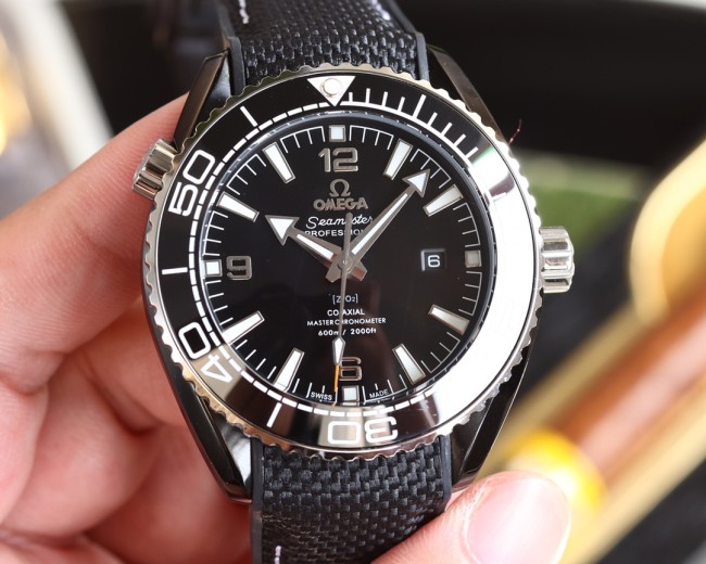 Watches OMEGA 87895505 size:43.5*15.5 mm