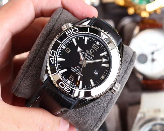 Watches OMEGA 87895505 size:43.5*15.5 mm