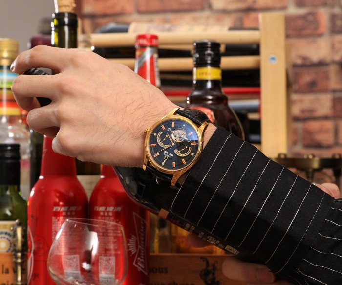 Watches OMEGA 317016 size:43*12 mm