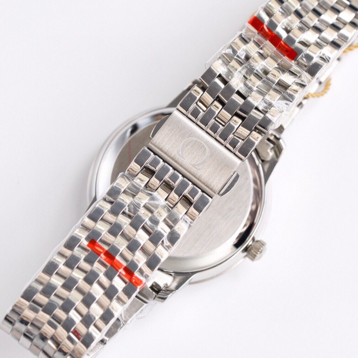 Watches OMEGA 80456374 size:41*11 mm