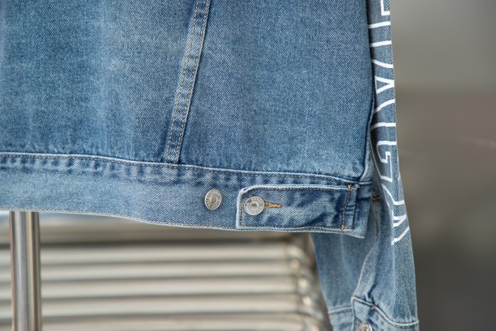 Clothes Balenciaga 763