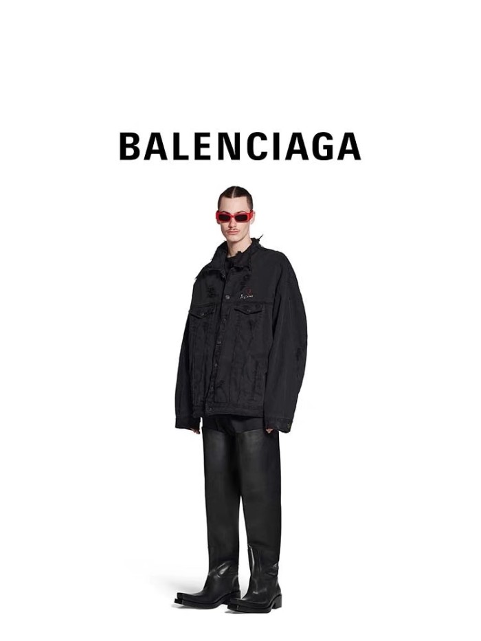 Clothes Balenciaga 759
