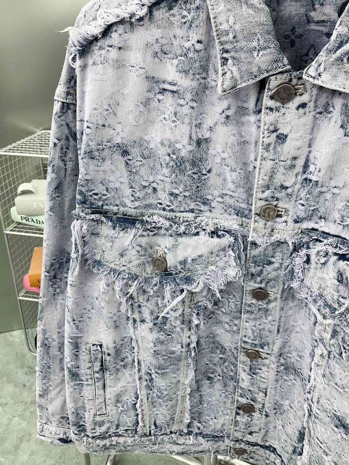 Clothes Louis Vuitton 1051