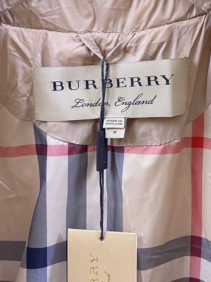Clothes Burberry 596