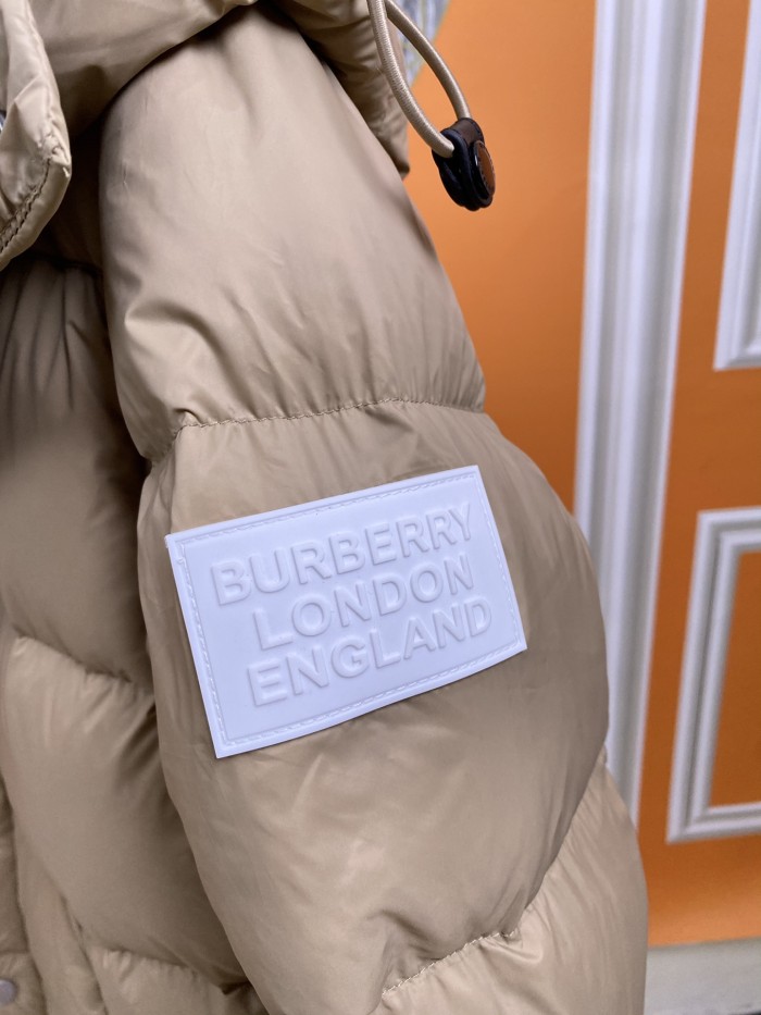 Clothes Burberry 599