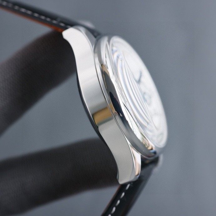 Watches Longines 322347 size:42*11 mm