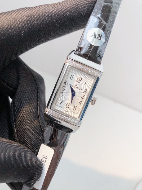 Watches Jaeger-LeCoultre 3356868 size:40.1*20 mm