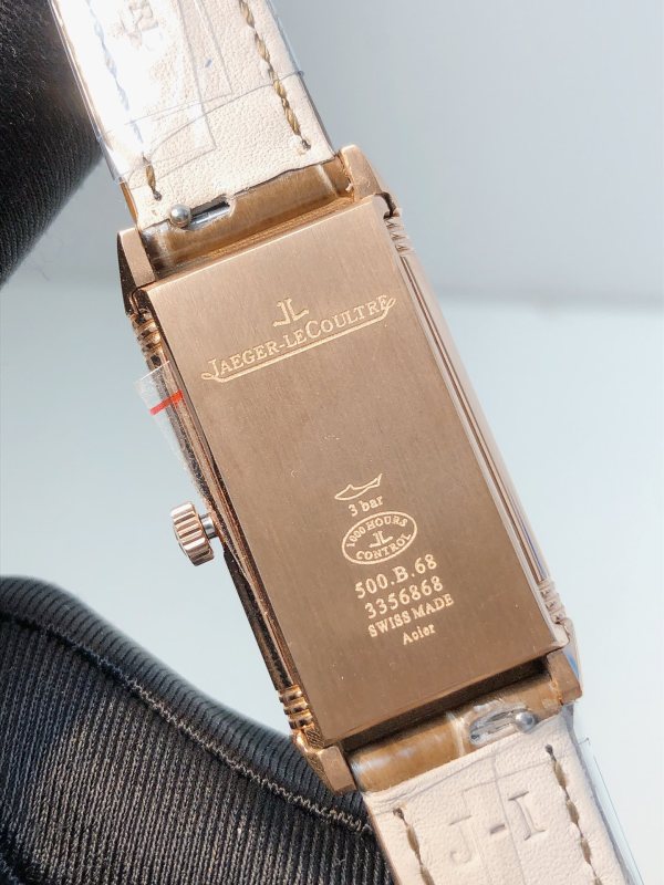 Watches Jaeger-LeCoultre 3356868 size:40.1*20 mm