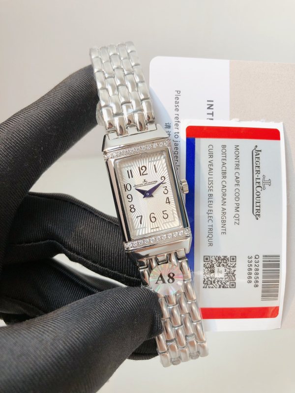 Watches Jaeger-LeCoultre 3356868 size:40.1*20 mm