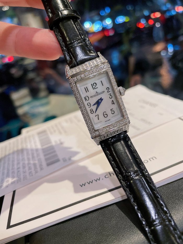 Watches Jaeger-LeCoultre 3356868 size:40.1*20 mm