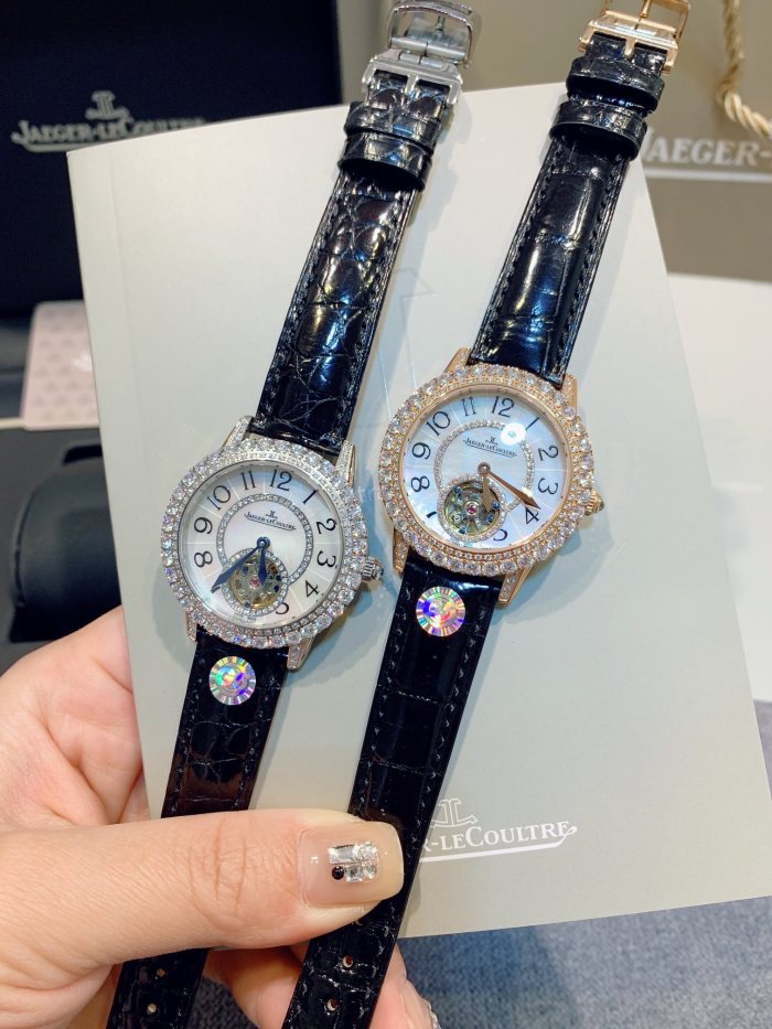 Watches Jaeger-LeCoultre 322247 size:34*11 mm