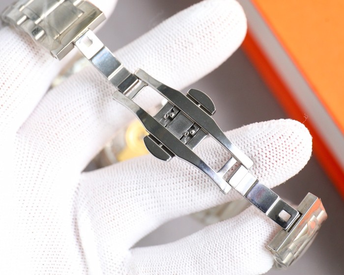 Watches Longines 322371 size:40*12 mm