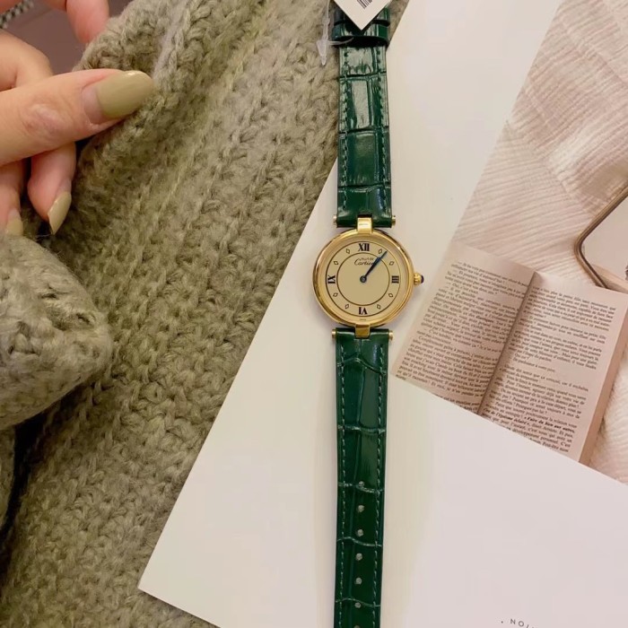 Watches Cartier 322196 size:30 mm