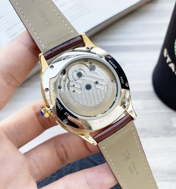 Watches Cartier 322168 size:42*12 mm