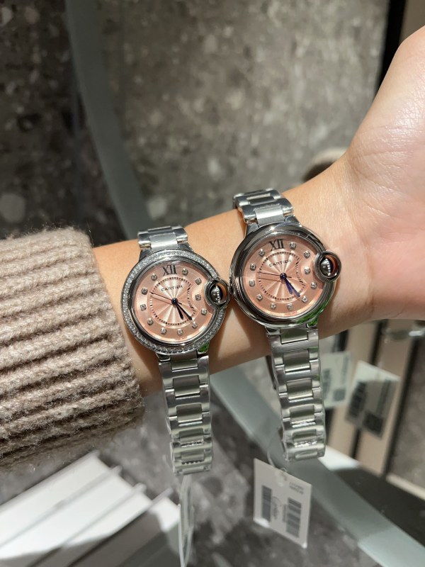 Watches Cartier 322173 size:33 mm