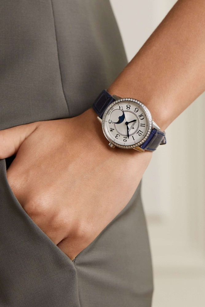 Watches Jaeger-LeCoultre 322243 size:34*9 mm