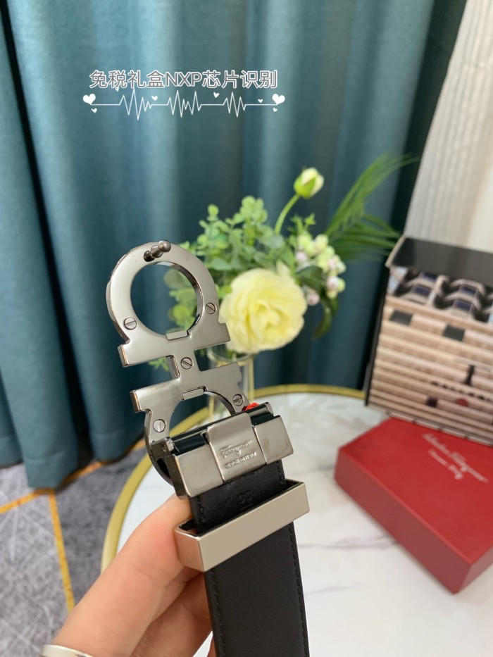 Streetwear Belt Ferragamo 319001 SIZE:3.5cm