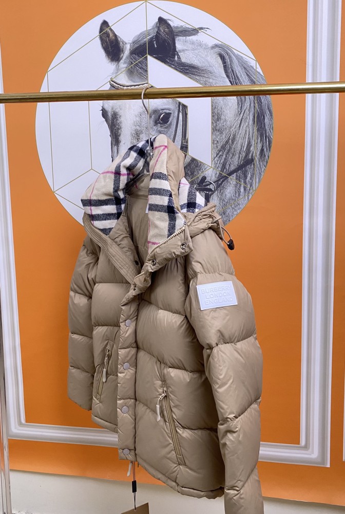 Clothes Burberry 599