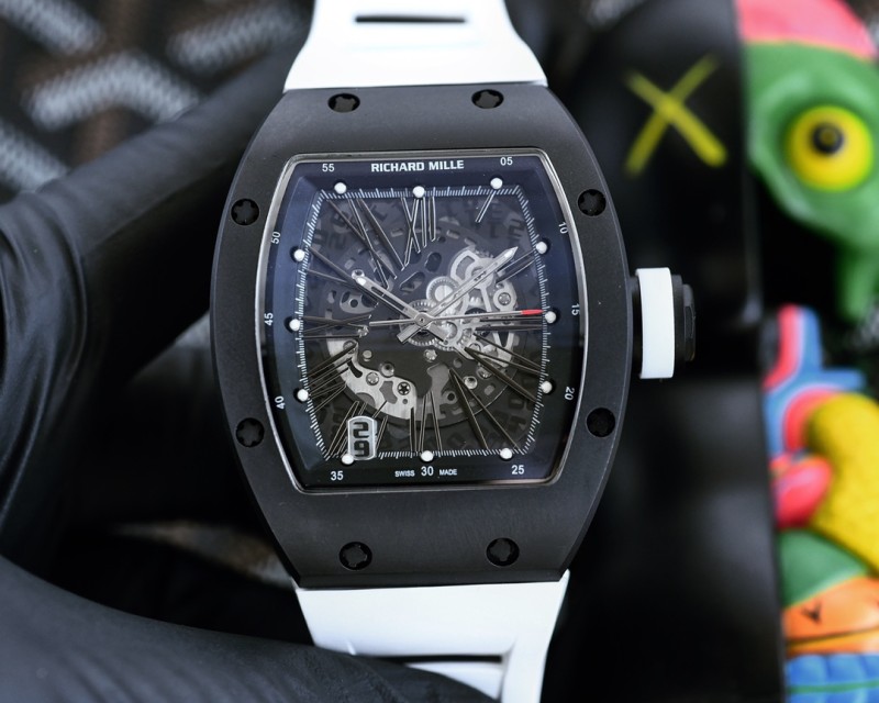 Watches Richard Mille 322506 size:52*43*14 mm