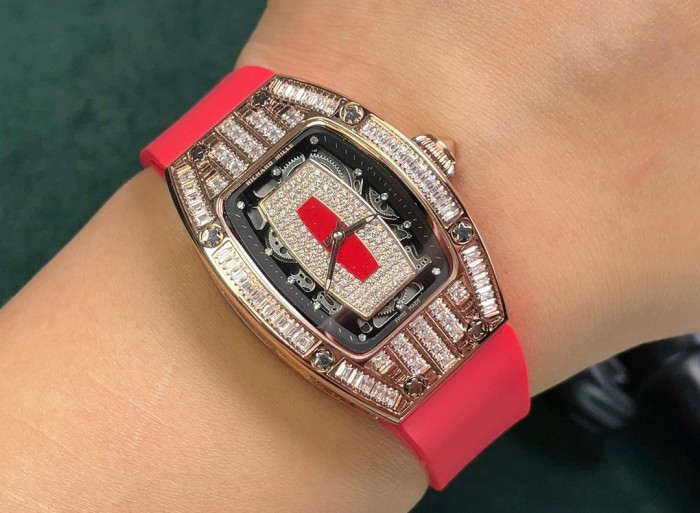 Watches Richard Mille 322599 size:45*31 mm