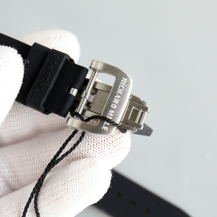 Watches Richard Mille 322569 size:31*45*12 mm