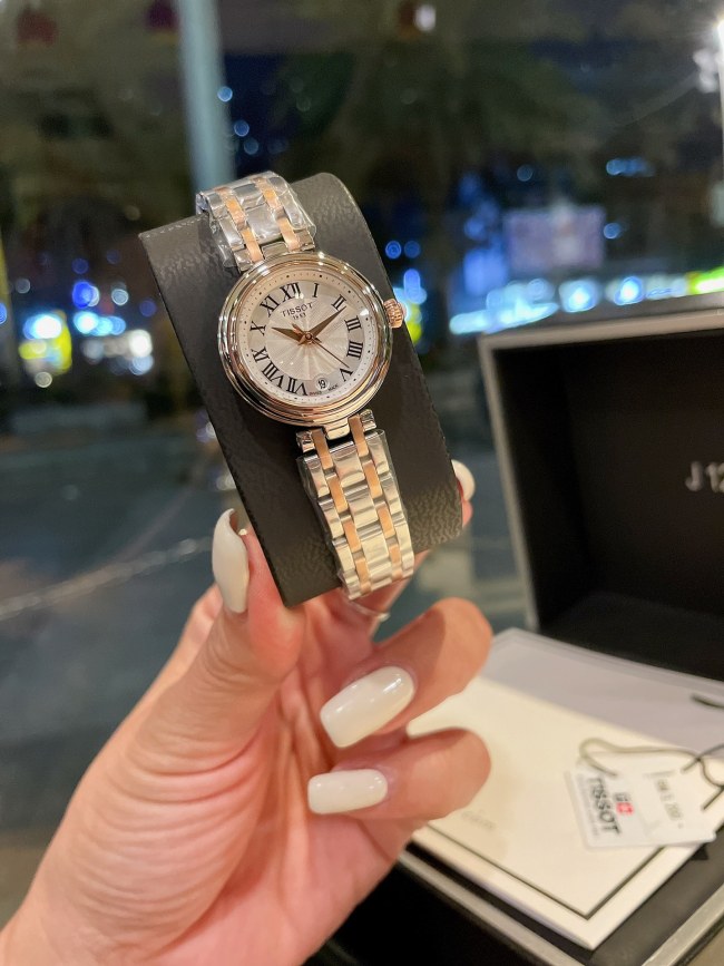 Watches Tissot 322475 size:26 mm