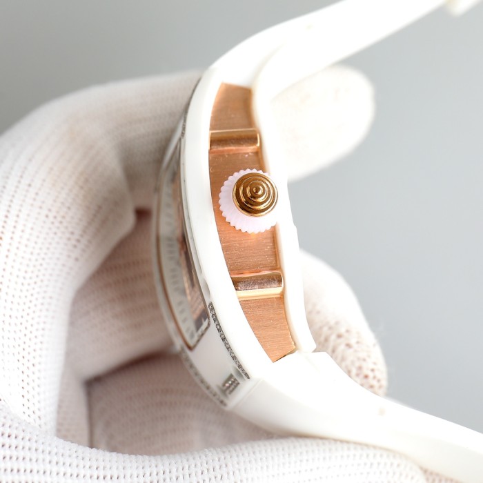 Watches Richard Mille 322575 size:45*31 mm