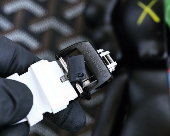 Watches Richard Mille 322507 size:52*43*14 mm