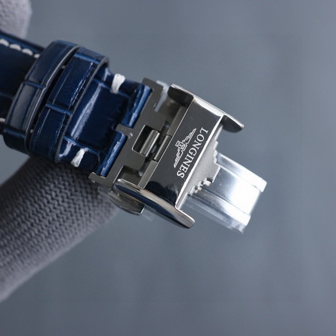 Watches Longines 322346 size:42*11 mm