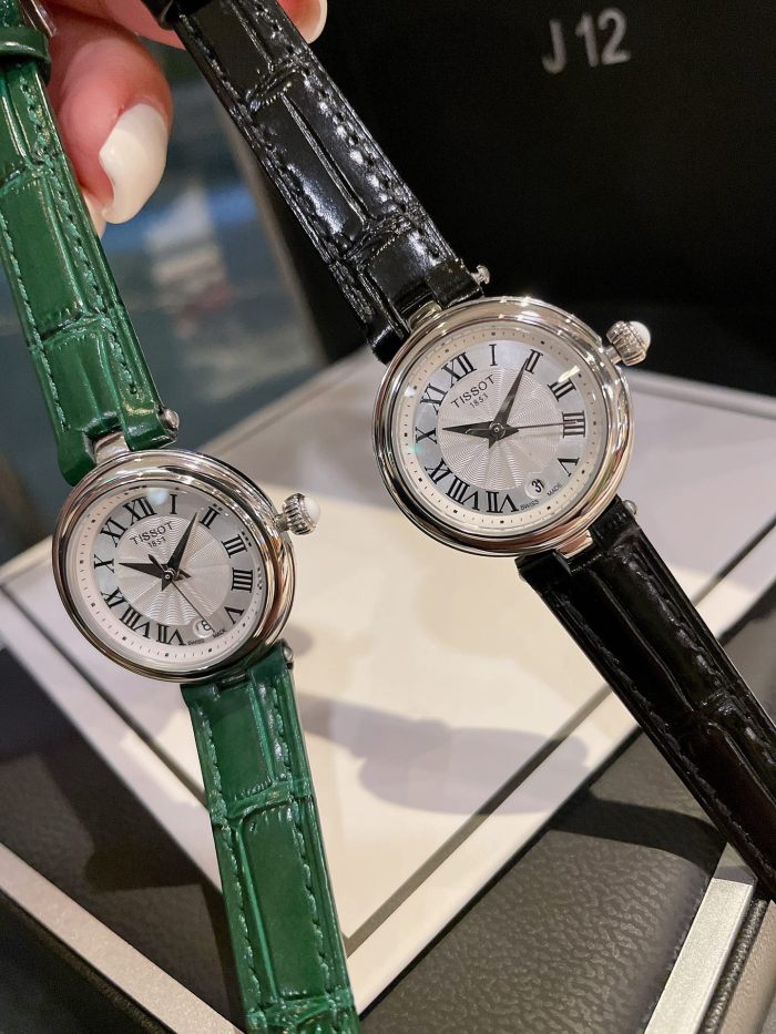 Watches Tissot 322477 size:26 mm